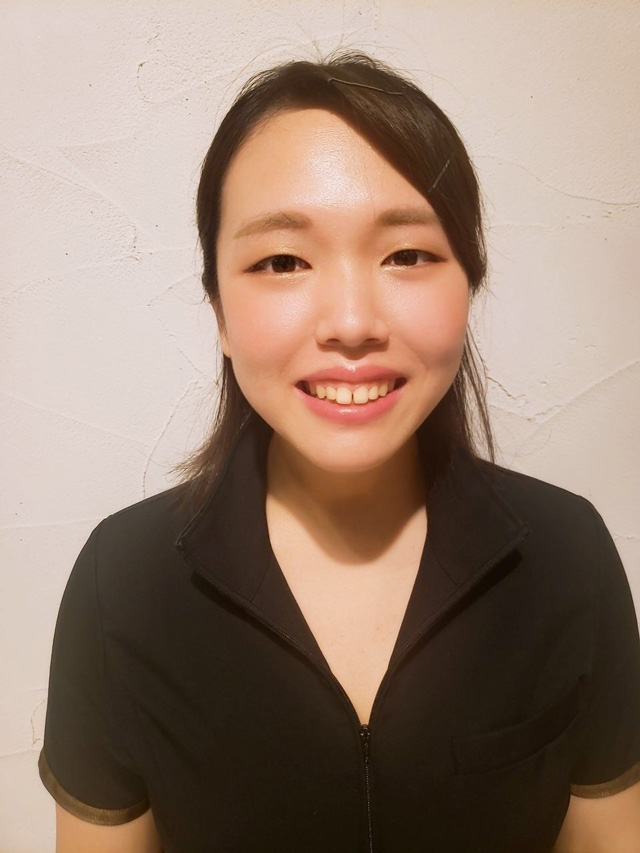セントラヴィ本厚木店　井上 典子